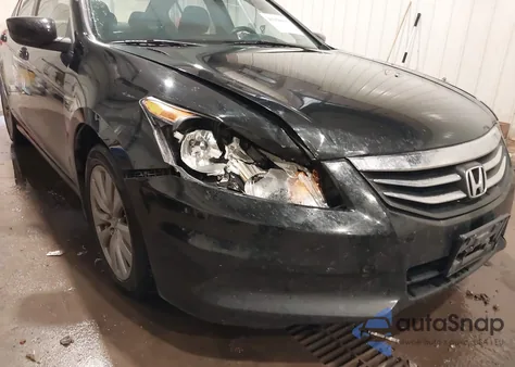 2011 Honda Accord 2.4 Ex z USA, uszkodzony, nr VIN 1HGCP2F71BA110725